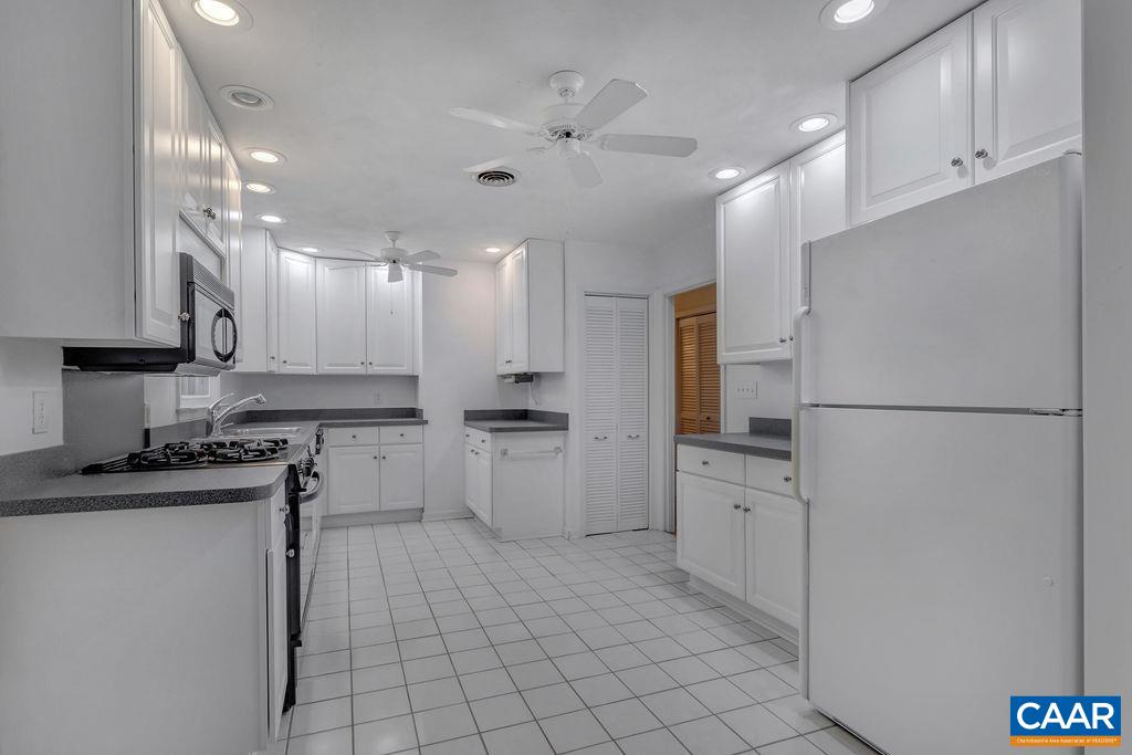 1504 Trailridge Road Charlottesville, VA 22903 - Photo 11 of 51 Gallery Image 11