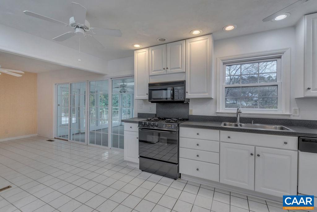 1504 Trailridge Road Charlottesville, VA 22903 - Photo 14 of 51 Gallery Image 14