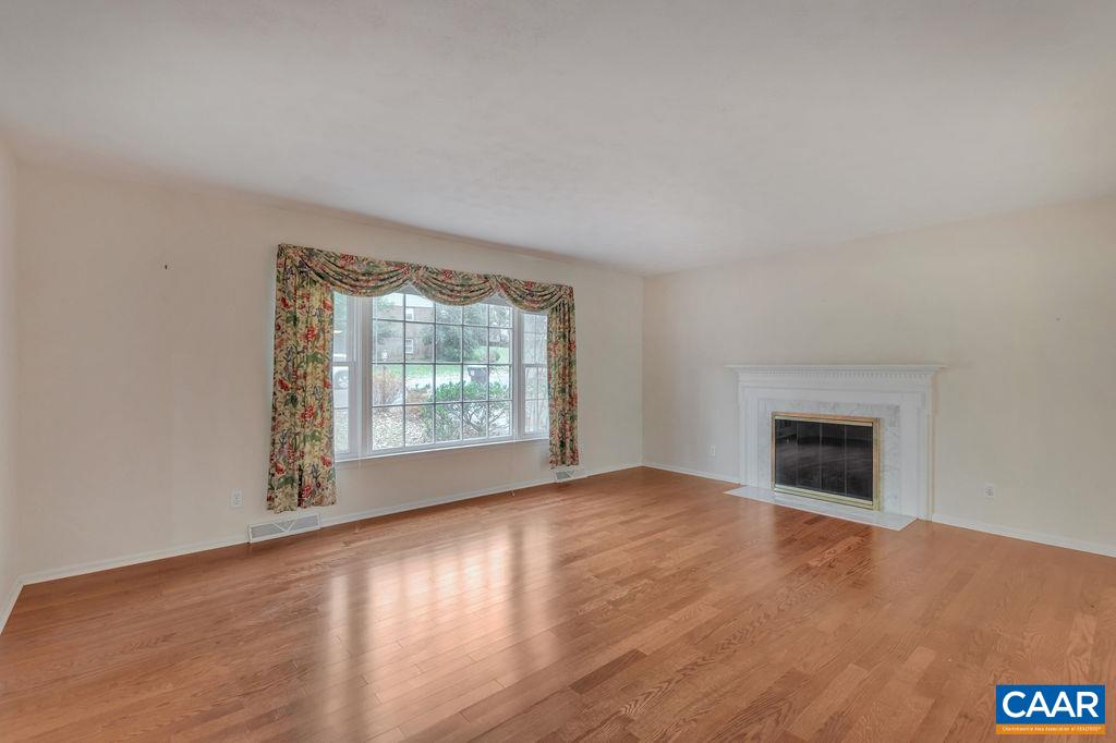 1504 Trailridge Road Charlottesville, VA 22903 - Photo 4 of 51 Gallery Image 4