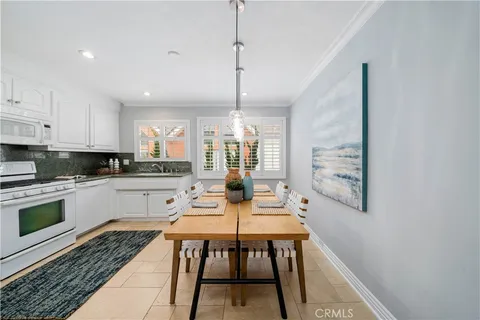 $1,015,000 | 923 17th Street, Unit 4, Santa Monica, CA 90403
