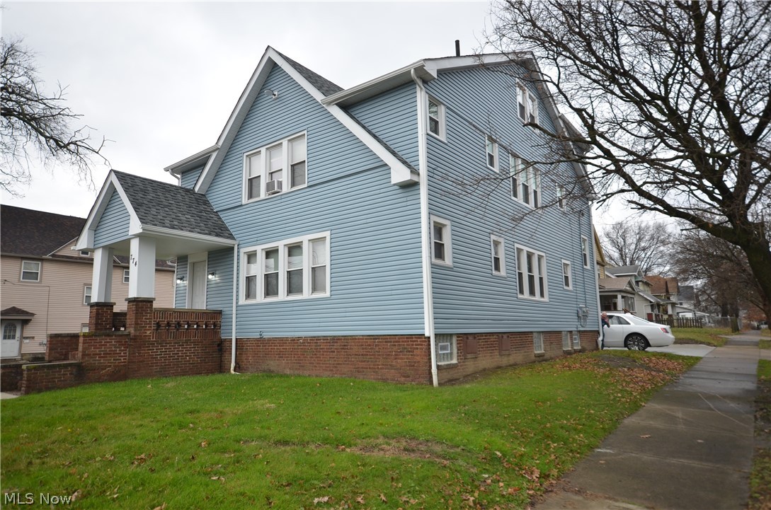 774 Copley Road Akron, OH 44320 - Photo 1 of 31