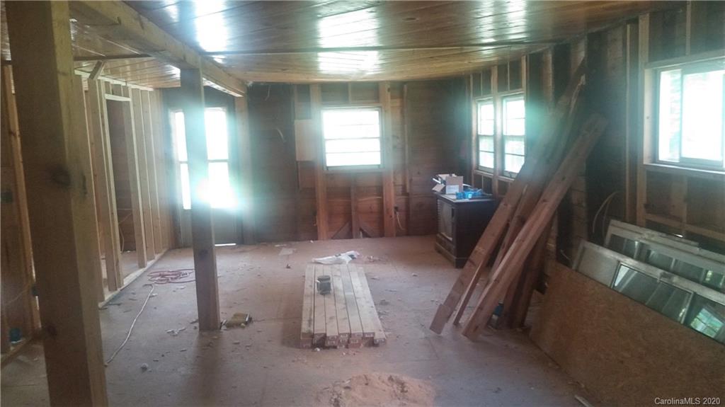 255 Wilds Branch Road Marshall, NC 28753 - Photo 10 of 10 Gallery Image 10
