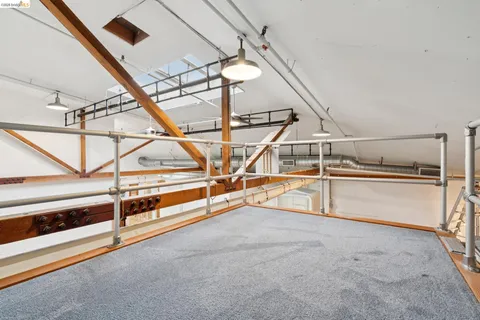 $525,000 | 530 East 8th Street, Unit 207, Oakland, CA 94606