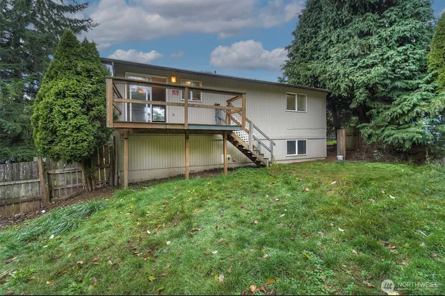 $300,000 | 27056 Wagner Circle Northeast, Kingston, WA 98346