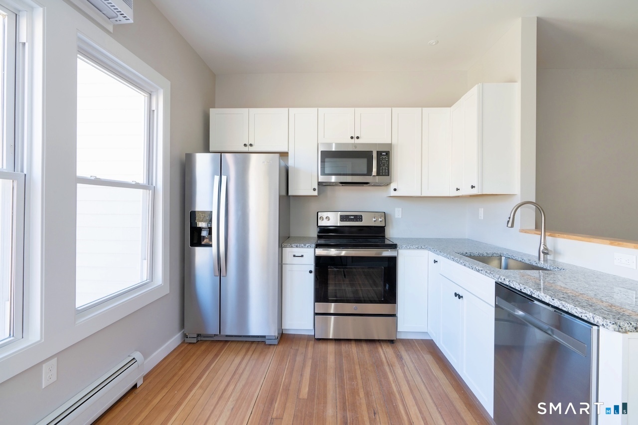 343 Main Street Salisbury, CT 06039 - Photo 2 of 6