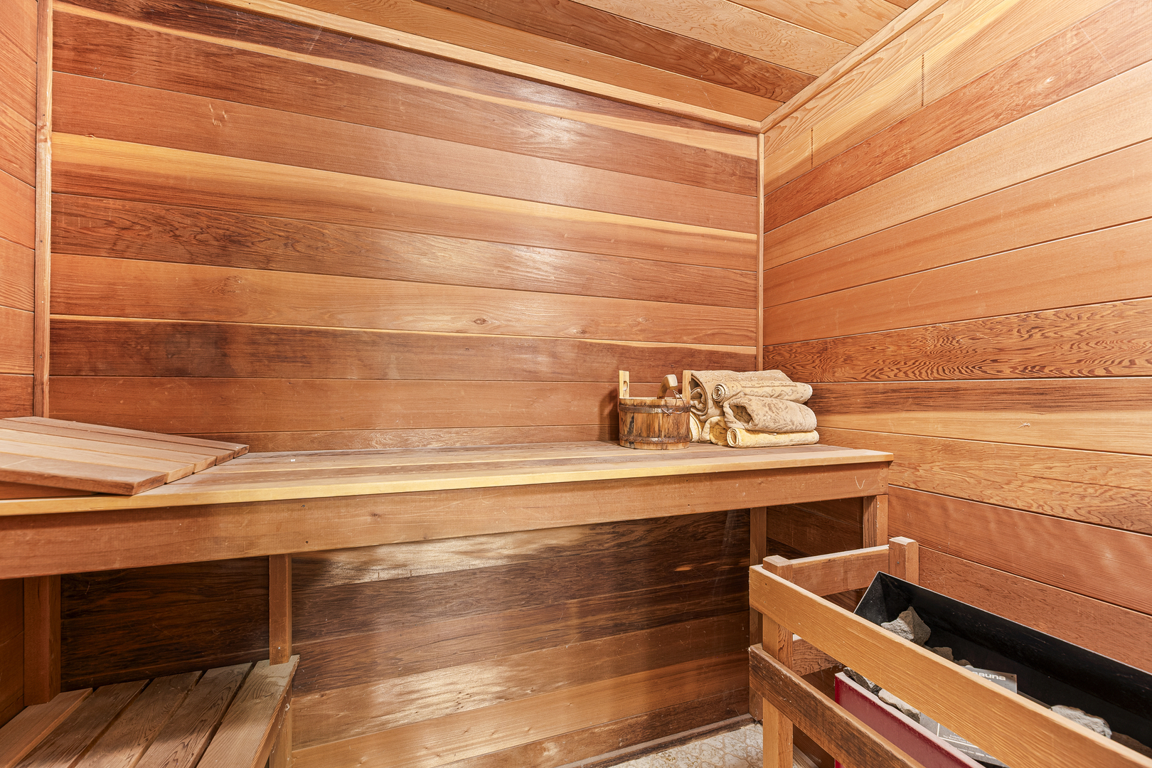 2380 Highmoor Road Highland Park, IL 60035 - Photo 16 of 30