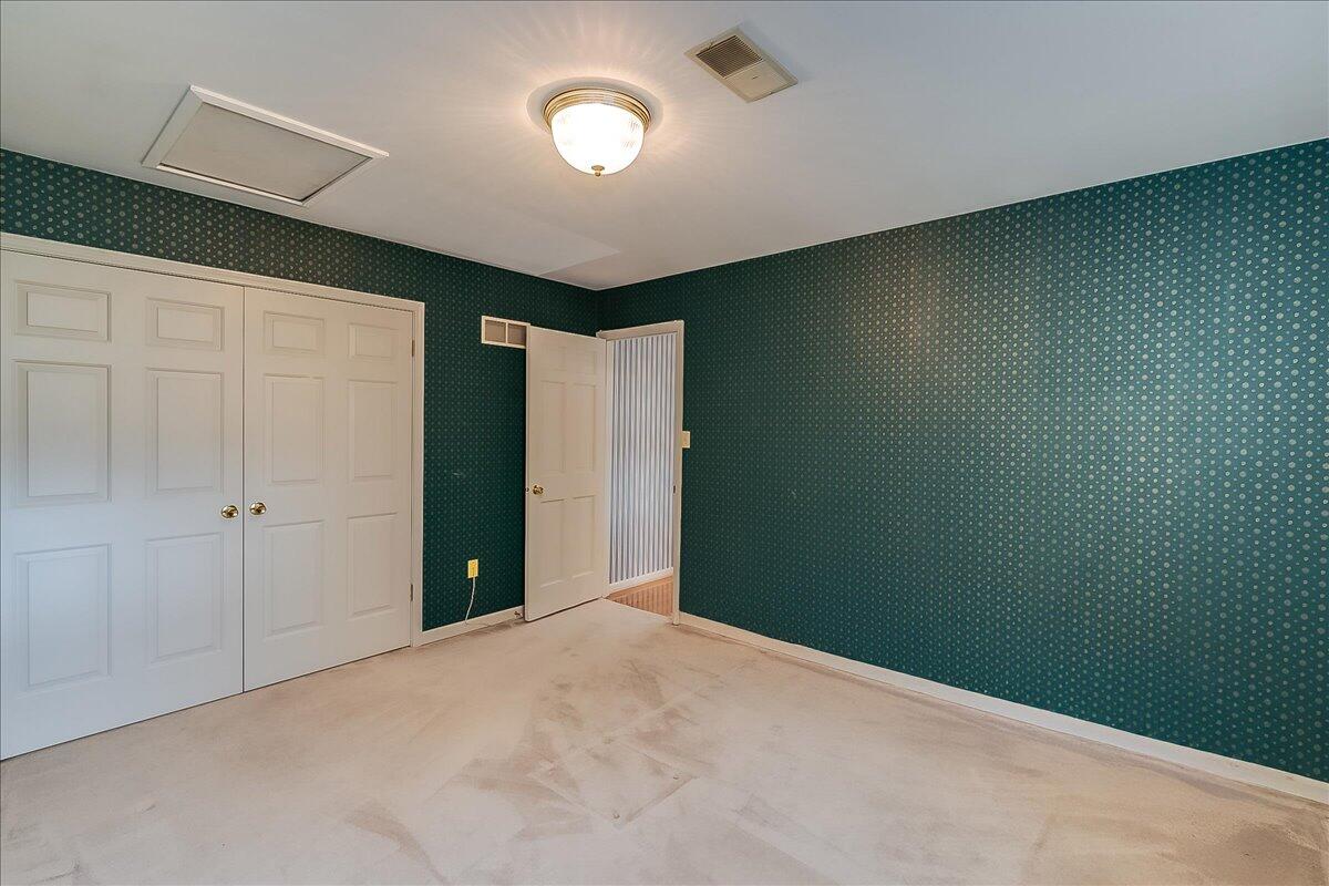 921 Walnut Road Frankfort, KY 40601 - Photo 55 of 65 50-2-50