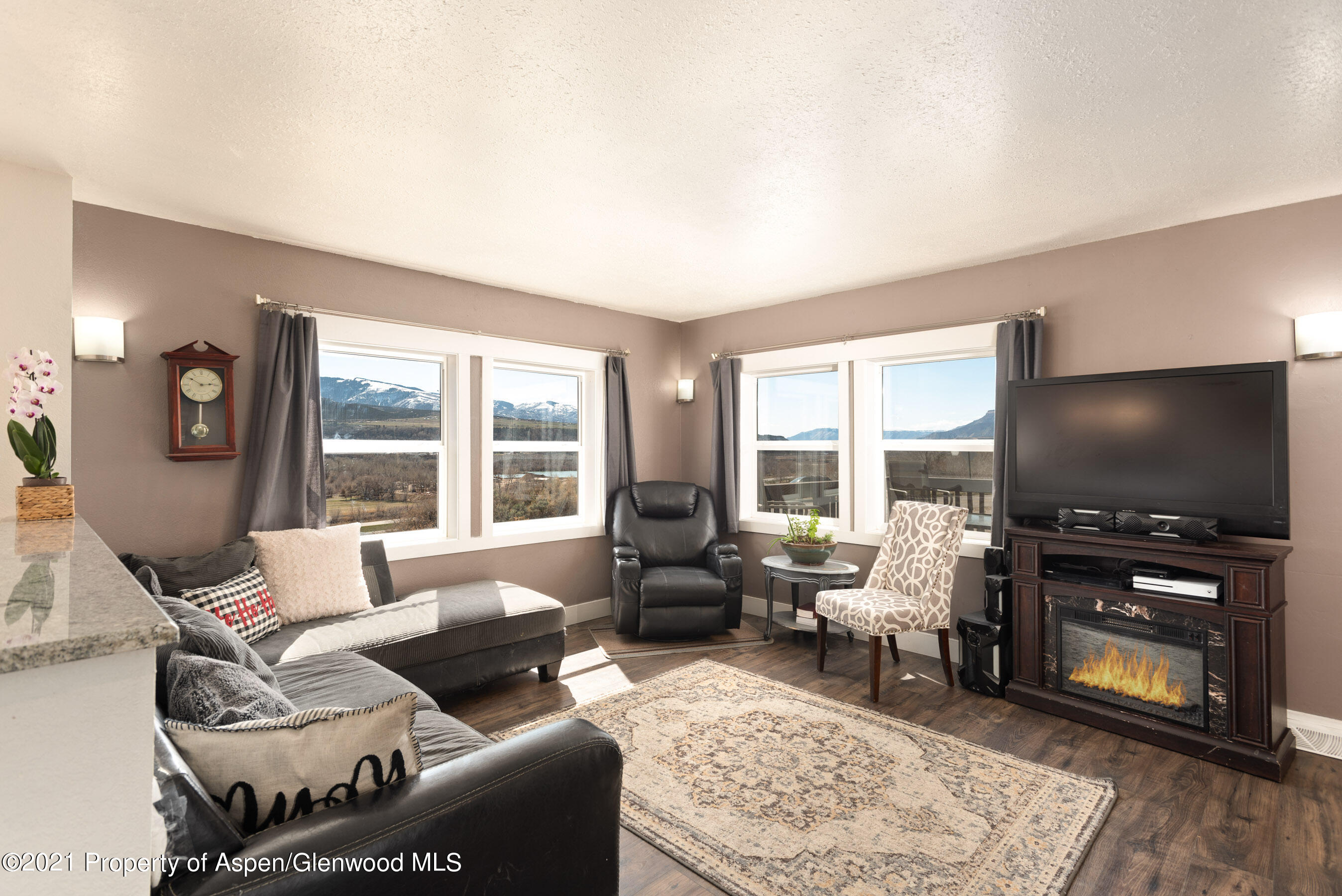 250 Tripp Drive Rifle, CO 81650 - Photo 4 of 25 250TrippDr_DASH_21033027