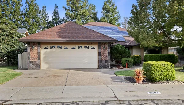 $634,950 | 2207 Chaparral Court, Lodi, CA 95242
