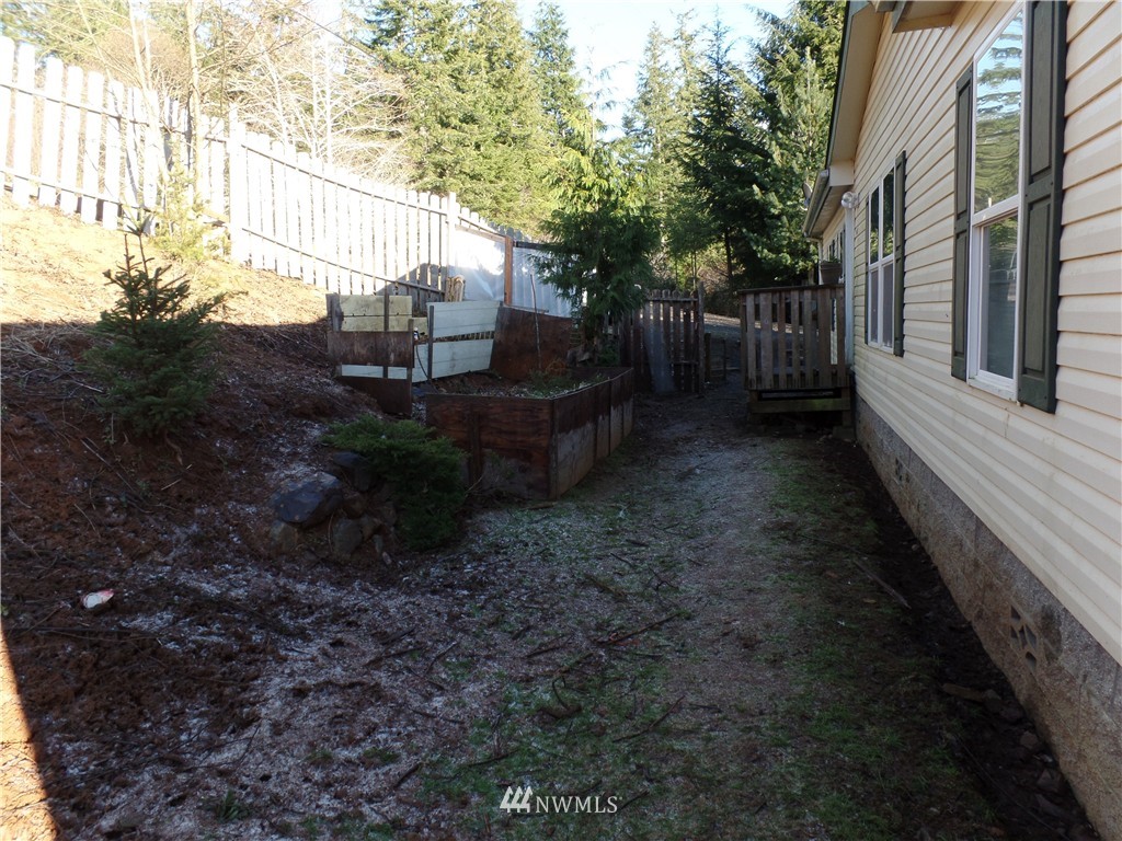 495 Ocean Beach Road Hoquiam, WA 98550 - Photo 6 of 9 Gallery Image 6