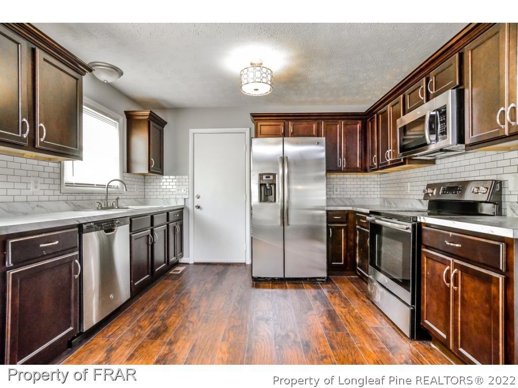 3201 Ridgeview Terrace Hope Mills, NC 28348 - Photo 7 of 20 Gallery Image 7