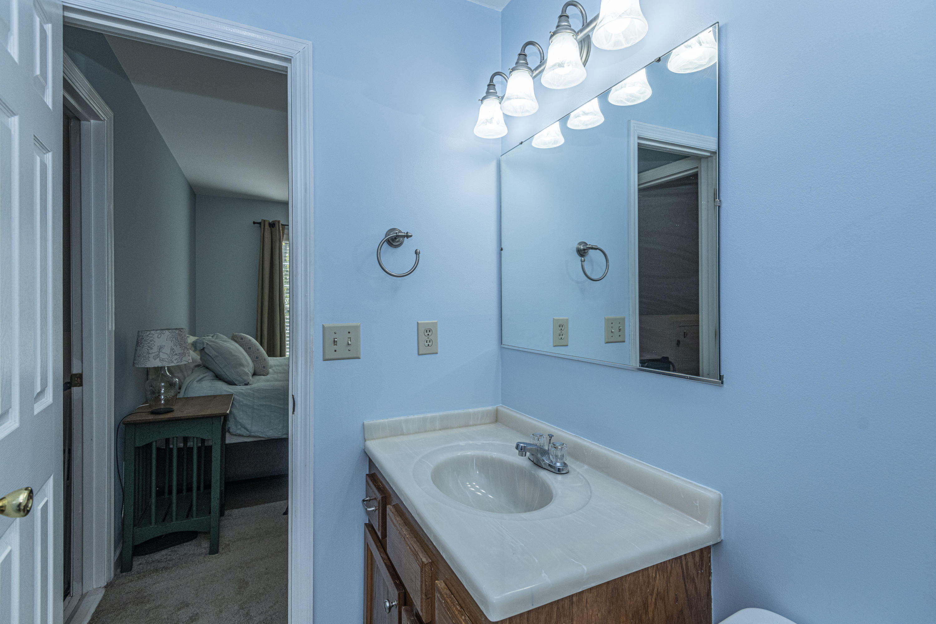 111 Glebe Road Summerville, SC 29485 - Photo 20 of 34 Master Bathroom