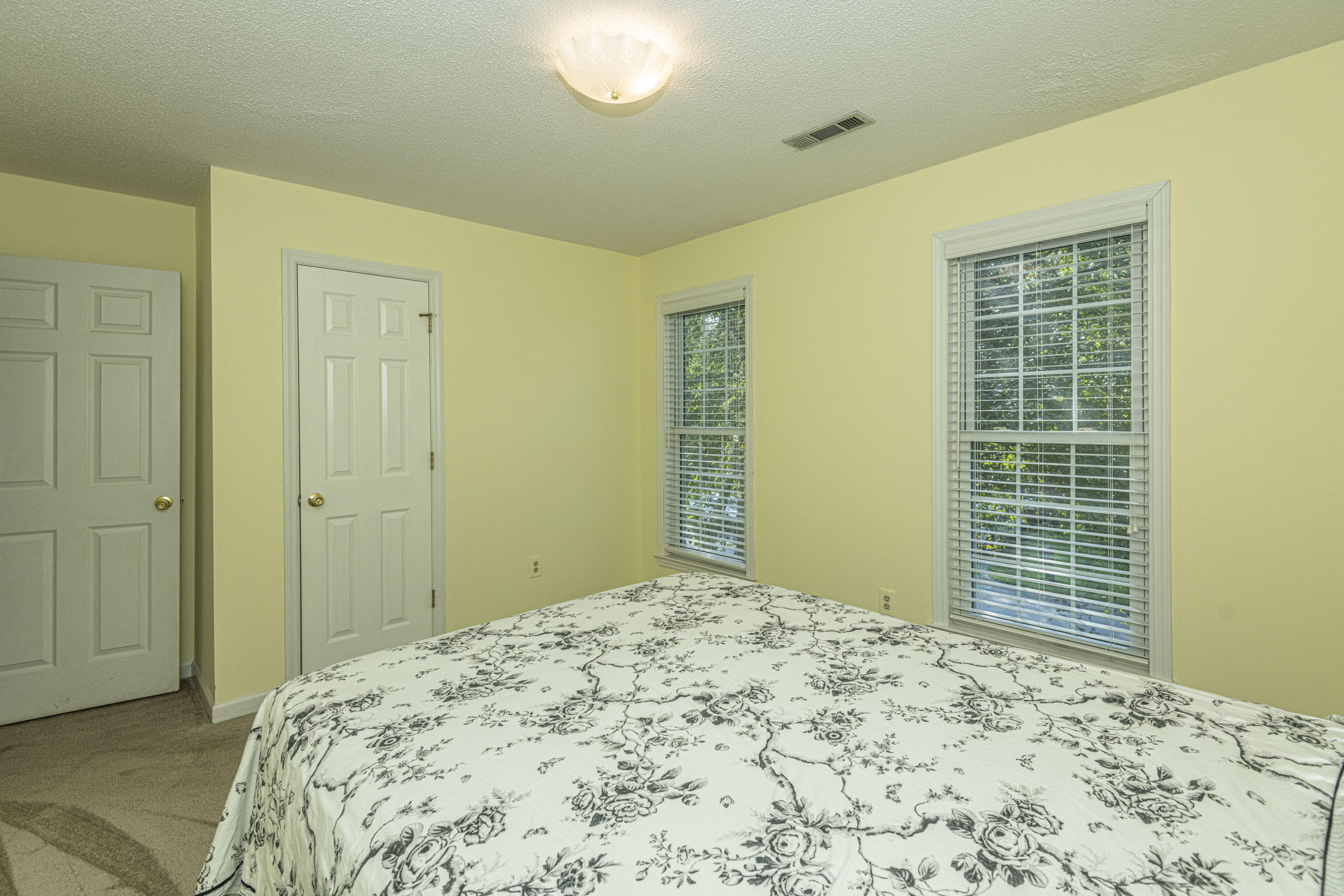 111 Glebe Road Summerville, SC 29485 - Photo 25 of 34 3rd Bedroom