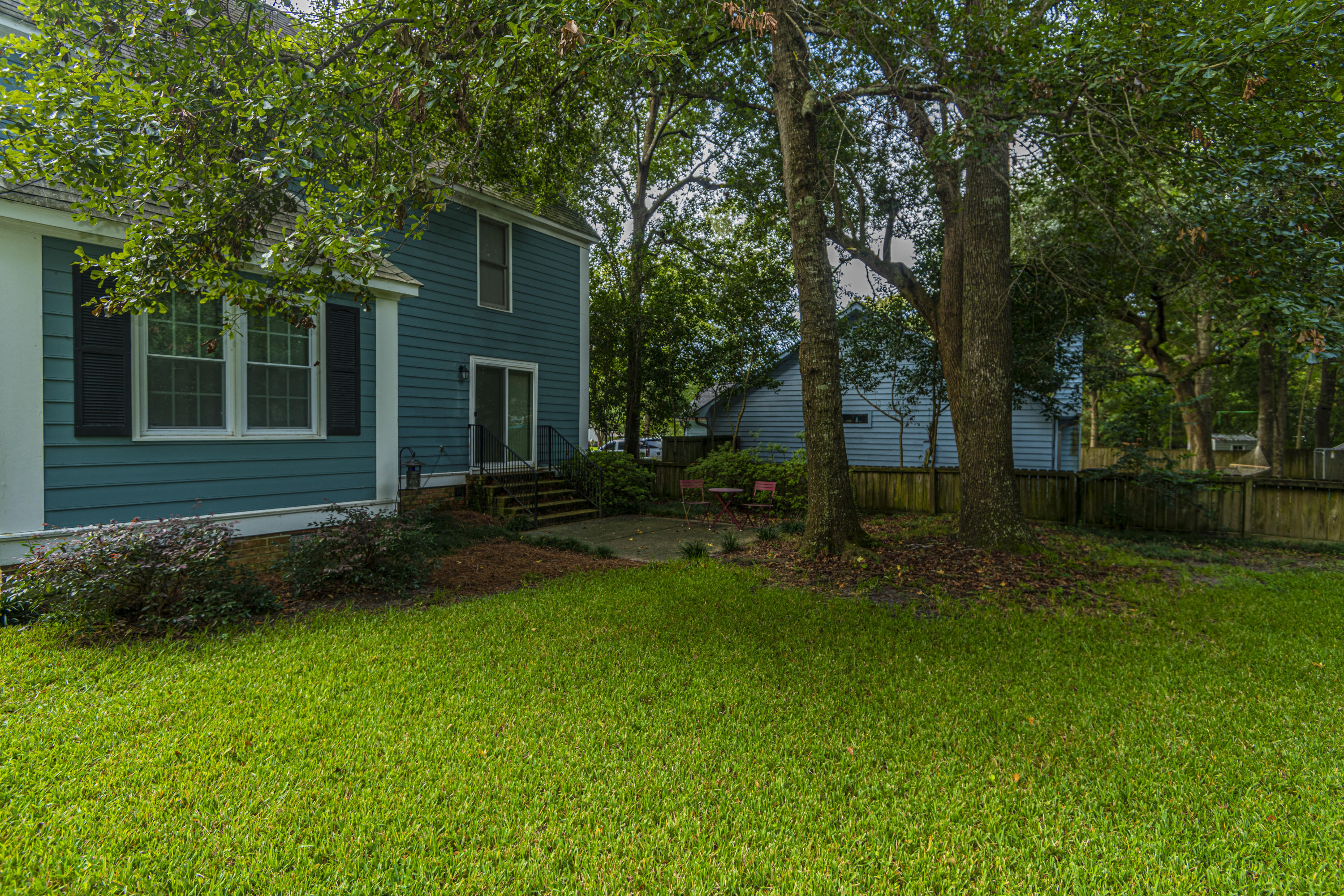 111 Glebe Road Summerville, SC 29485 - Photo 29 of 34 111 Glebe Rd