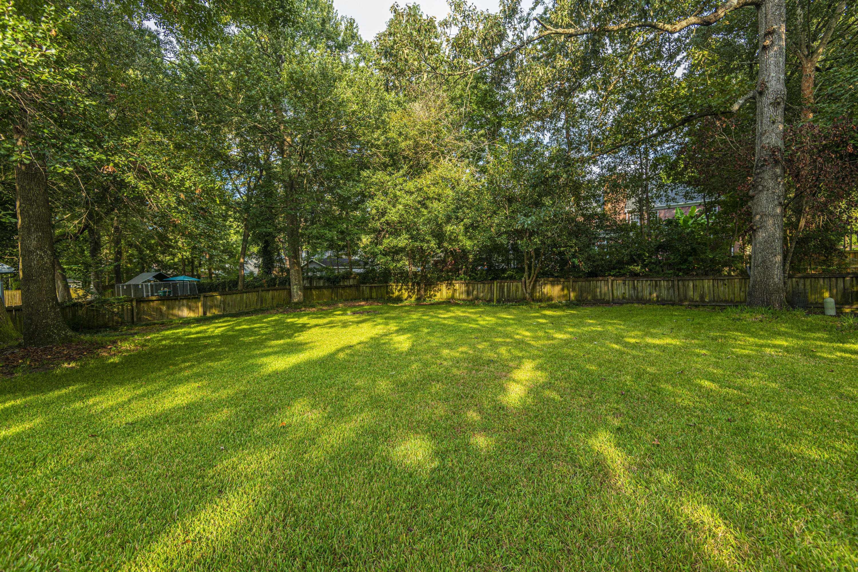 111 Glebe Road Summerville, SC 29485 - Photo 32 of 34 Large Fenced-In Backyard