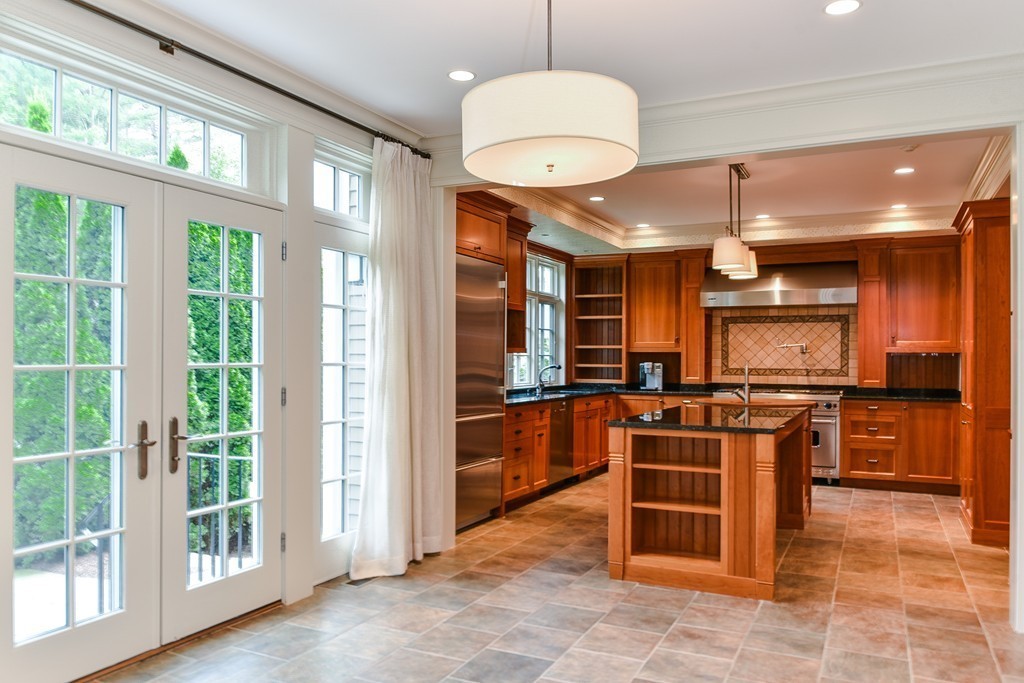 26 Cartwright Road Wellesley, MA 02482 - Photo 11 of 29 Gallery Image 11