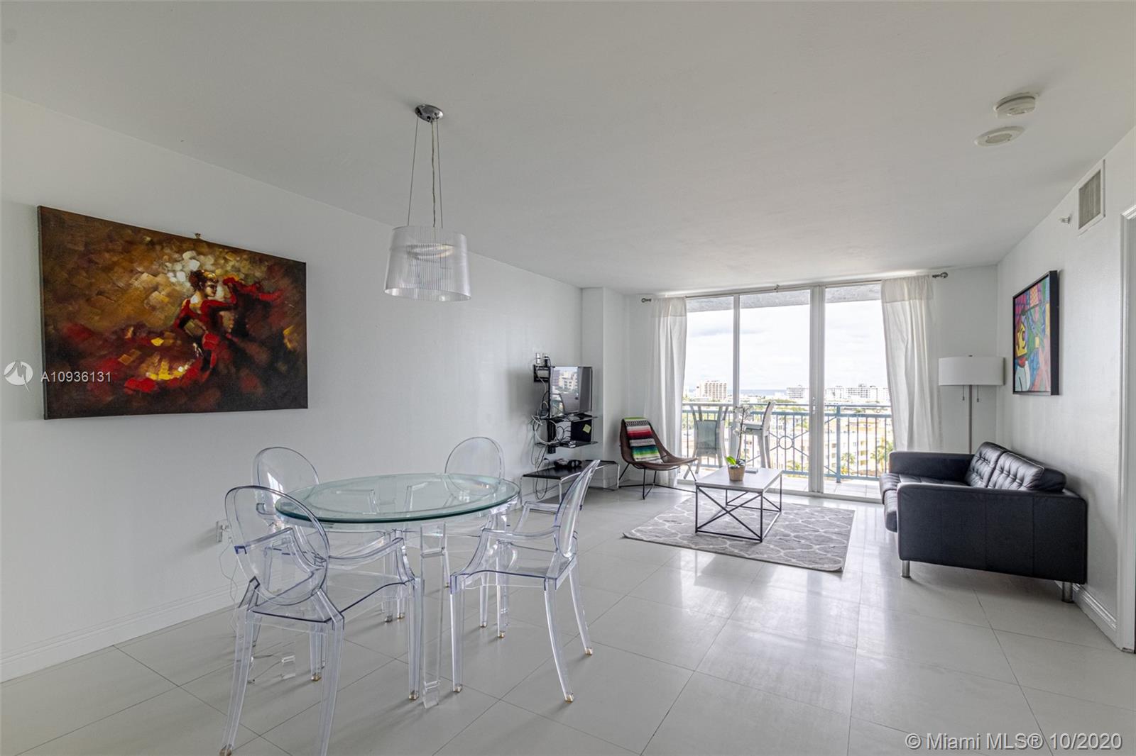 90 Alton Road, Unit 1105 Miami Beach, FL 33139 - Photo 2 of 14