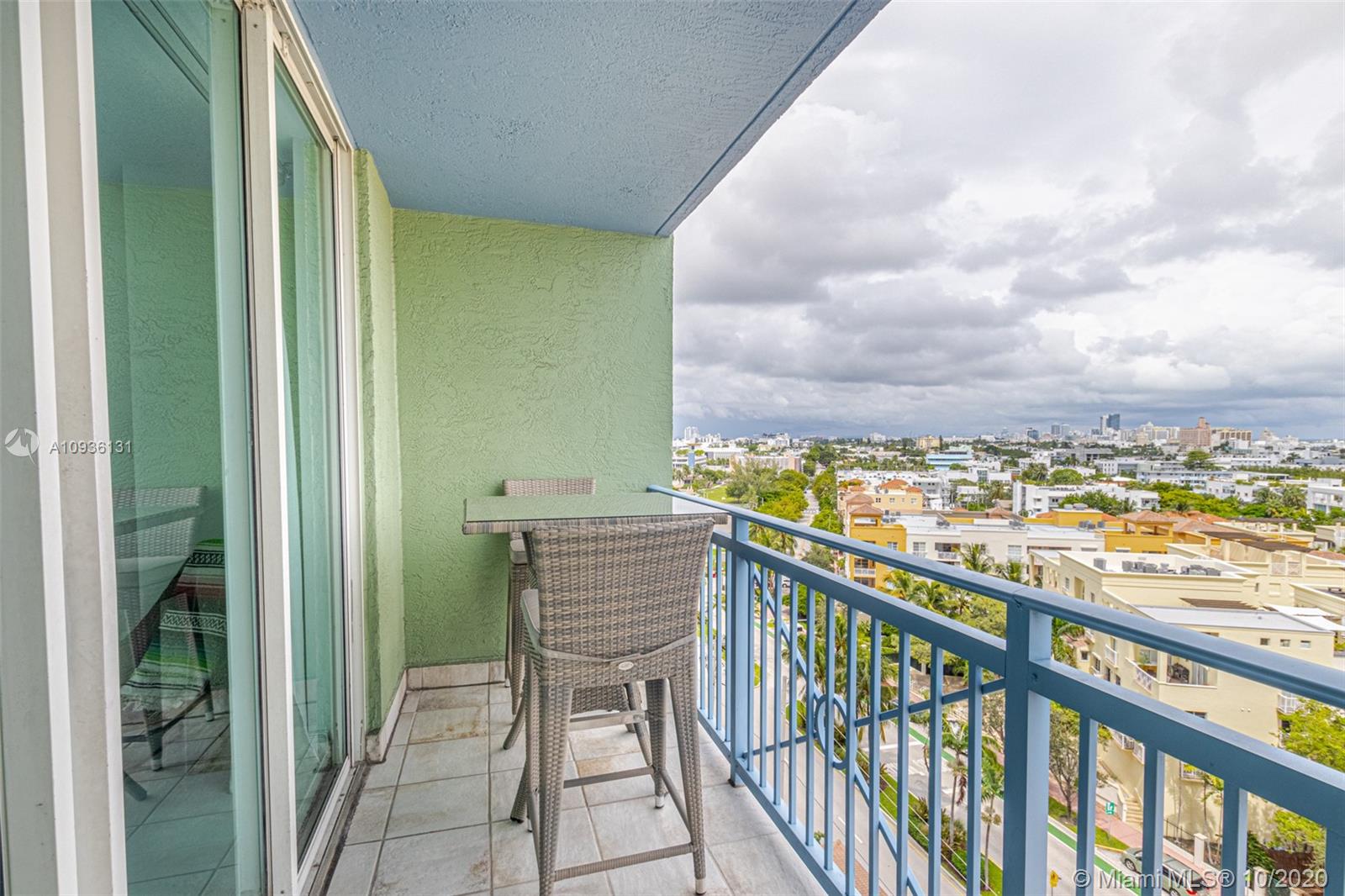 90 Alton Road, Unit 1105 Miami Beach, FL 33139 - Photo 7 of 14