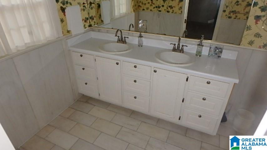 1401 Springhill Road Sylacauga, AL 35150 - Photo 6 of 20