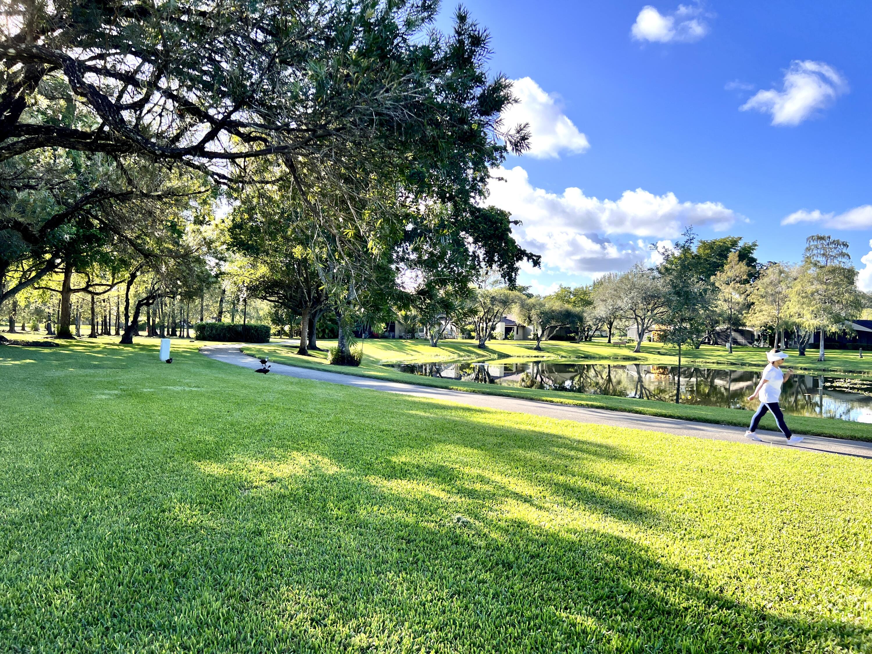 22303 Misty Woods Way Boca Raton, FL 33428 - Photo 4 of 25 IMG_1551