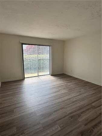 $1,950 | 728 Hanover Lane Southeast, Marietta, GA 30067