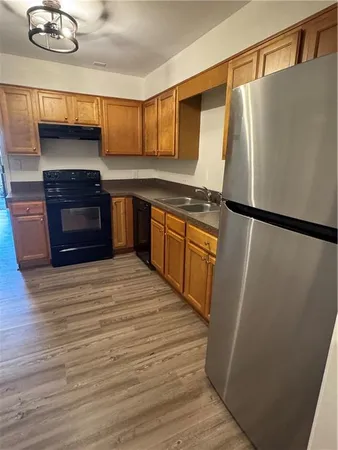 $1,950 | 728 Hanover Lane Southeast, Marietta, GA 30067