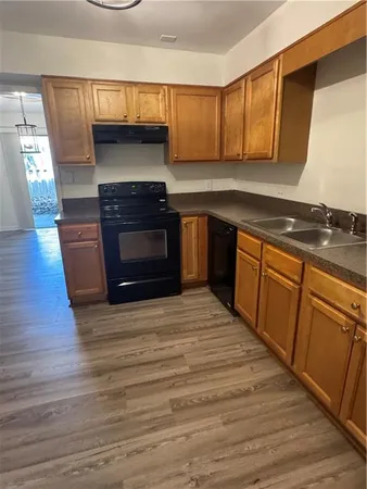 $1,950 | 728 Hanover Lane Southeast, Marietta, GA 30067