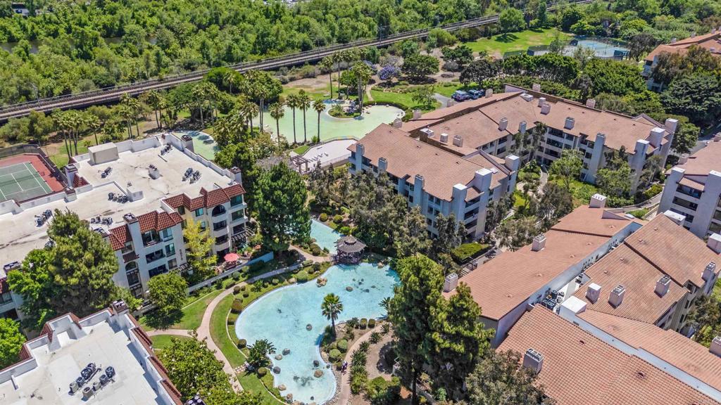 5705 Friars Road, Unit 11 San Diego, CA 92110 - Photo 6 of 37