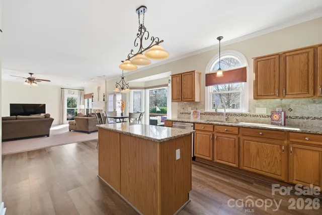 $575,000 | 1260 Boyden Place Northwest, Concord, NC 28027