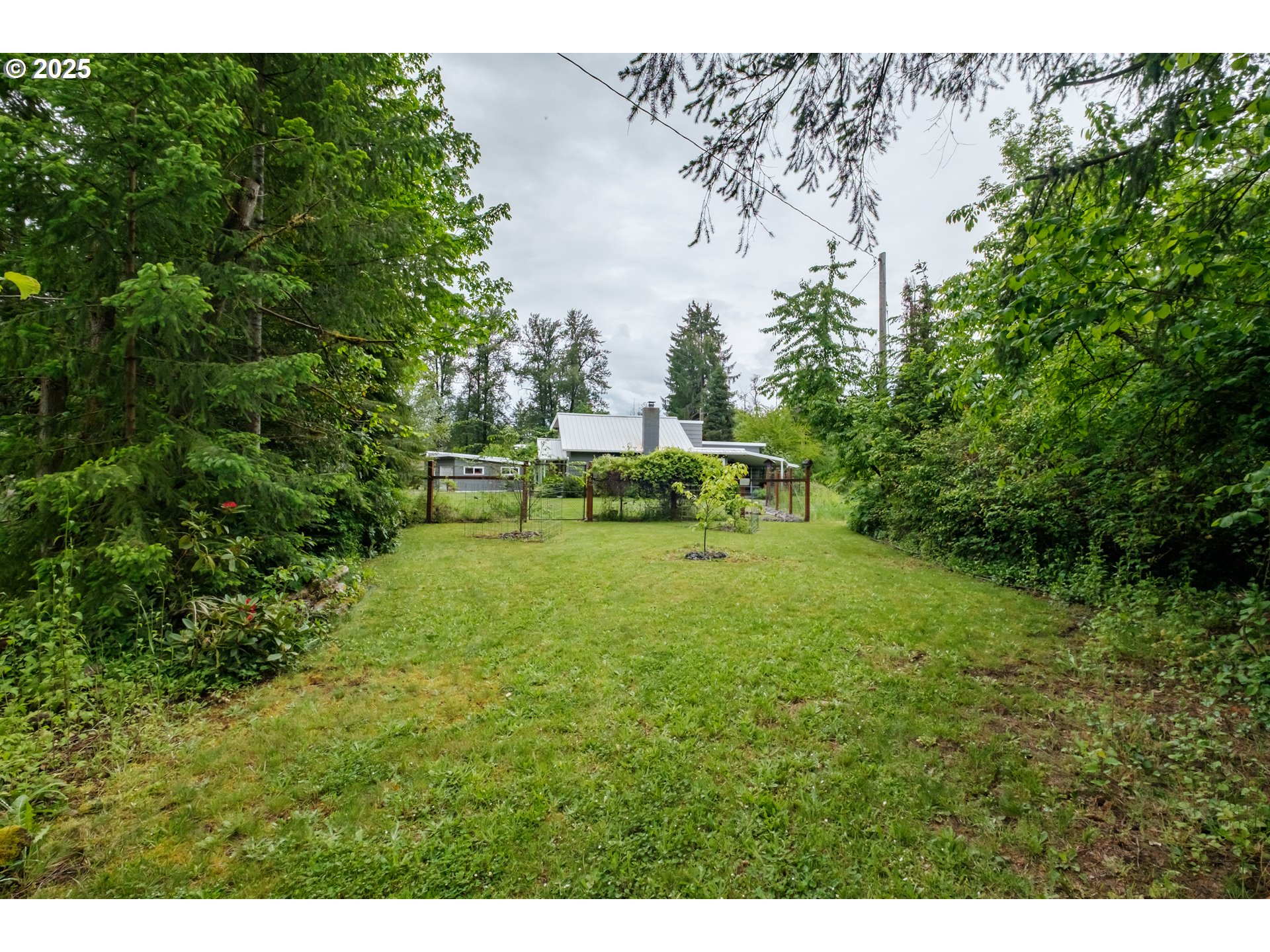 40325 Upper Calapooia Drive Sweet Home, OR 97386 - Photo 34 of 42 a view of an outdoor space and a yard