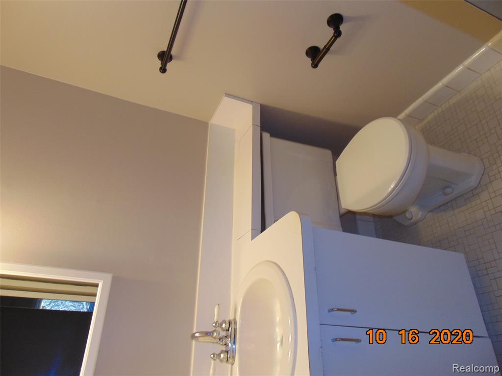 1127 Derby Road, Unit 7 Birmingham, MI 48009 - Photo 11 of 15