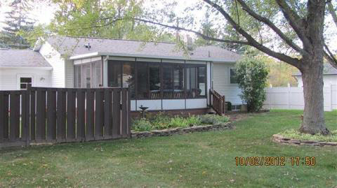 5369 Howe Road Grand Blanc, MI 48439 - Photo 3 of 8 20203457-2.JPG