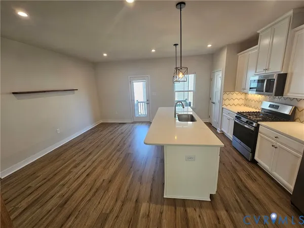 $2,600 | 2109 Old Manchester Street, Richmond, VA 23225