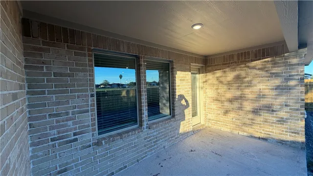 $406,125 | 3537 Sahar Lake Drive, Robstown, TX 78380