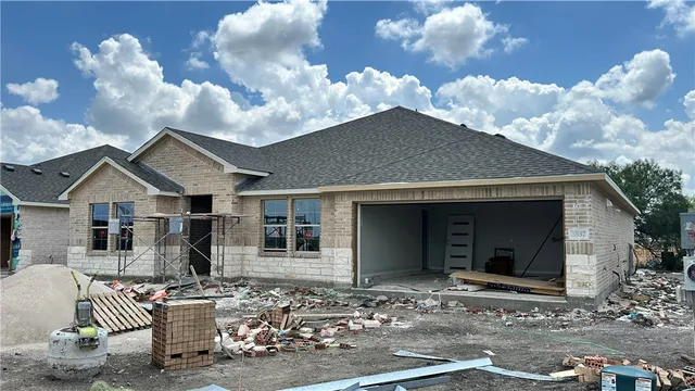 $406,125 | 3537 Sahar Lake Drive, Robstown, TX 78380