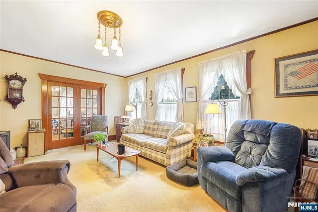 $799,000 | 288 Washington Avenue, Hillsdale, NJ 07642