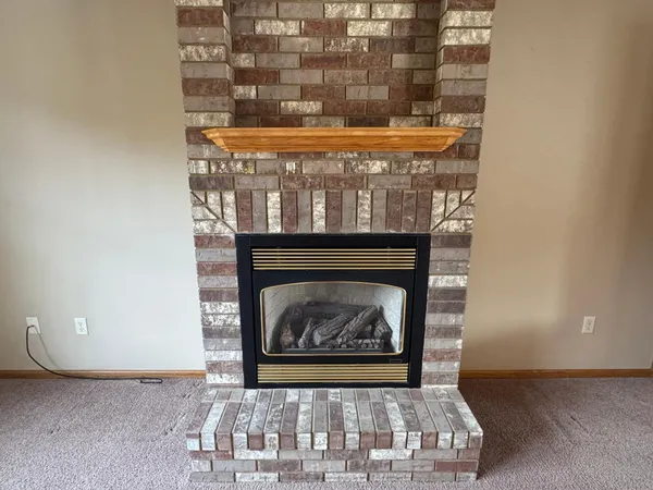 $240,000 | 814 B West Southview Court, Marshall, MN 56258