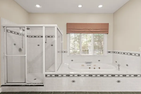 $1,599,000 | 2 New Meadow Lane, Topsfield, MA 01983