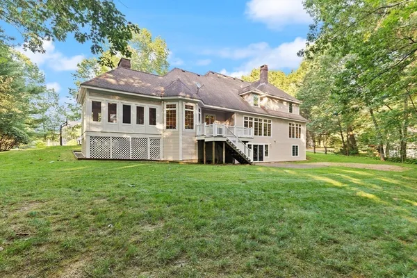 $1,599,000 | 2 New Meadow Lane, Topsfield, MA 01983