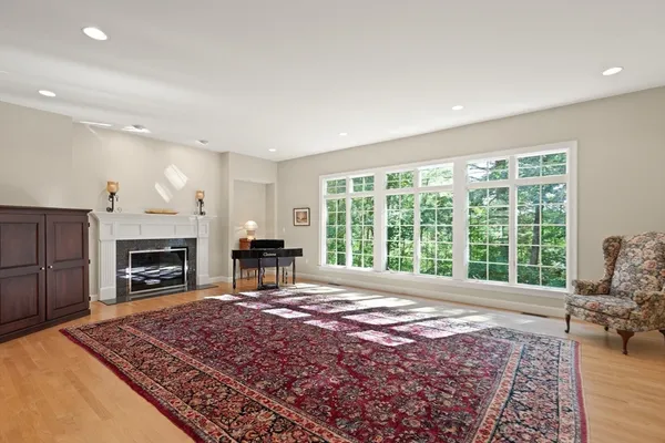 $1,599,000 | 2 New Meadow Lane, Topsfield, MA 01983
