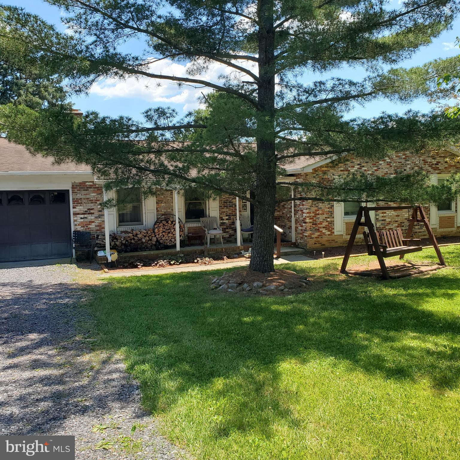 1944 Mountain Road Front Royal, VA 22630 - Photo 2 of 12 Gallery Image 2