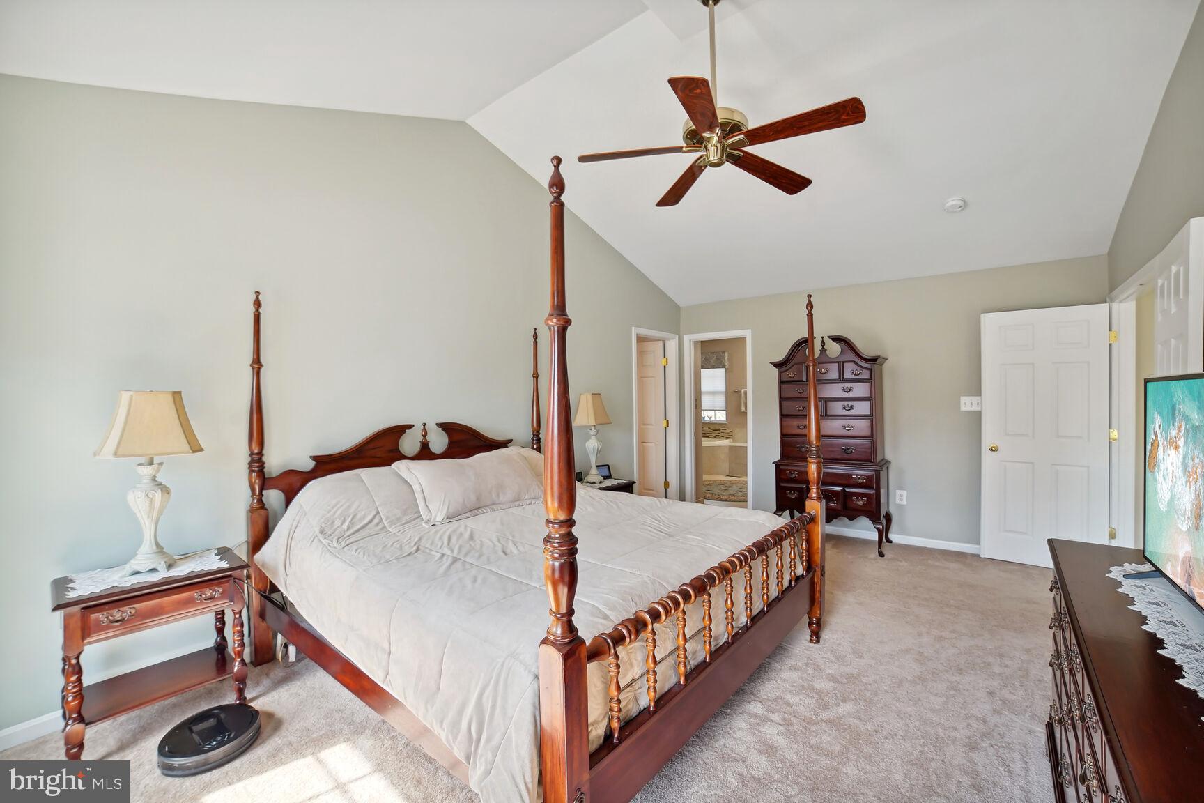 5880 Bridge Spring Road Frederick, MD 21704 - Photo 26 of 42 Owner Suite