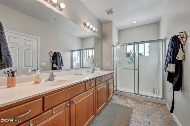 $405,000 | 33550 North Dove Lakes Drive, Unit 2009, Cave Creek, AZ 85331