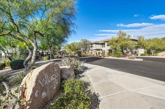 $405,000 | 33550 North Dove Lakes Drive, Unit 2009, Cave Creek, AZ 85331