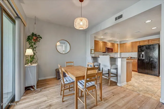 $405,000 | 33550 North Dove Lakes Drive, Unit 2009, Cave Creek, AZ 85331