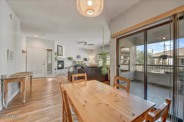 $405,000 | 33550 North Dove Lakes Drive, Unit 2009, Cave Creek, AZ 85331