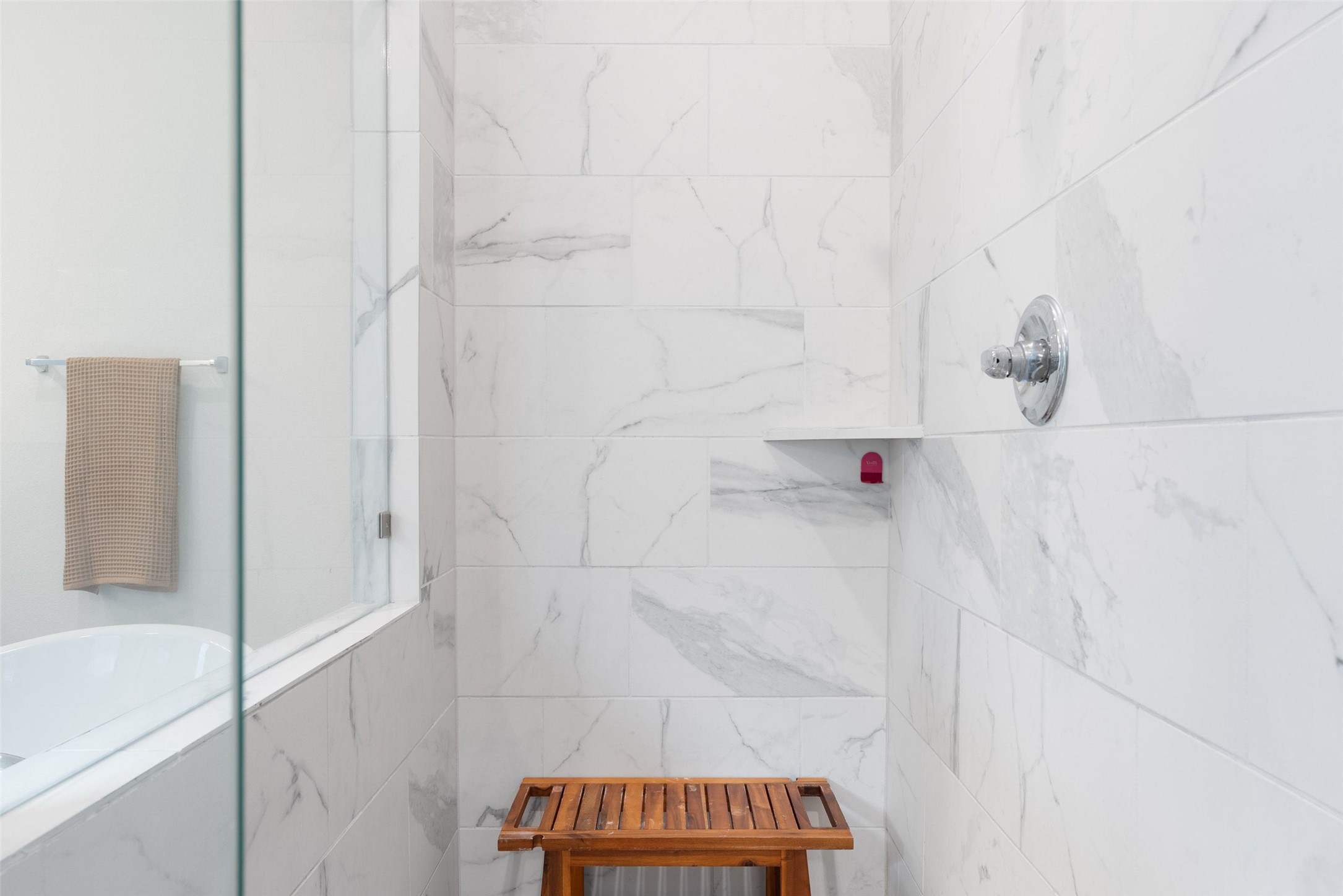 321 Allegheny Way Kyle, TX 78640 - Photo 10 of 40 a bathroom with a shower