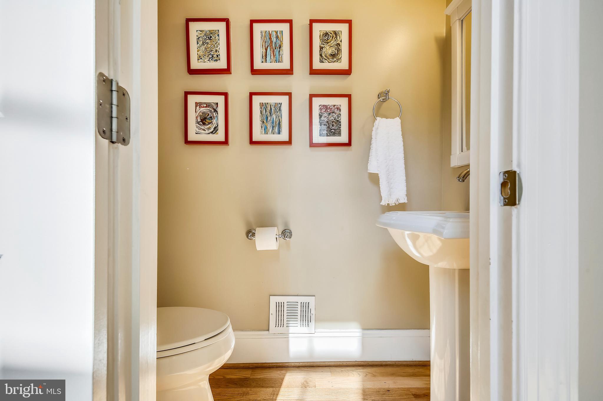 2009 Lawrence Street Northeast Washington, DC 20018 - Photo 11 of 70