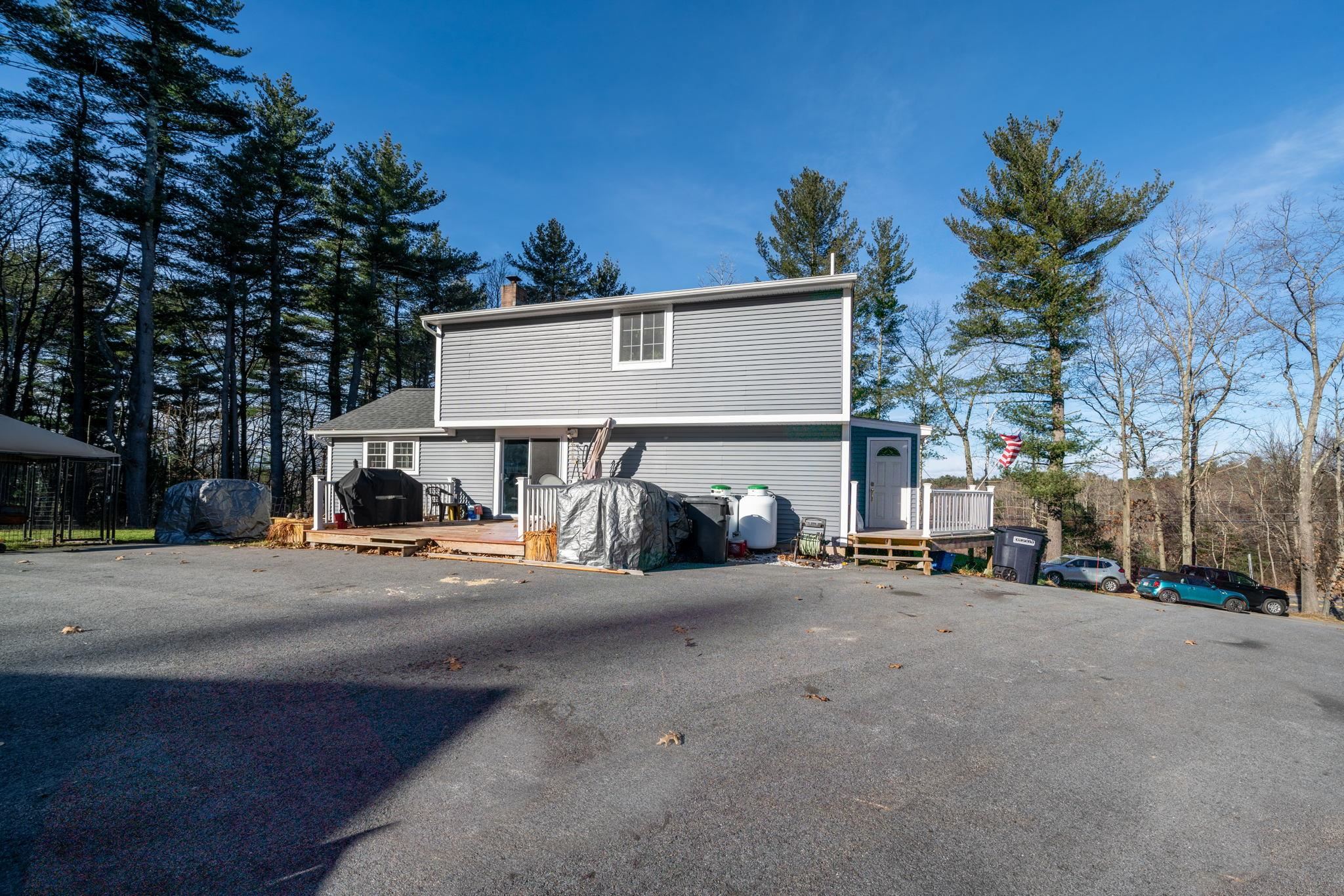 7 Island Pond Road Derry, NH 03038 - Photo 26 of 31