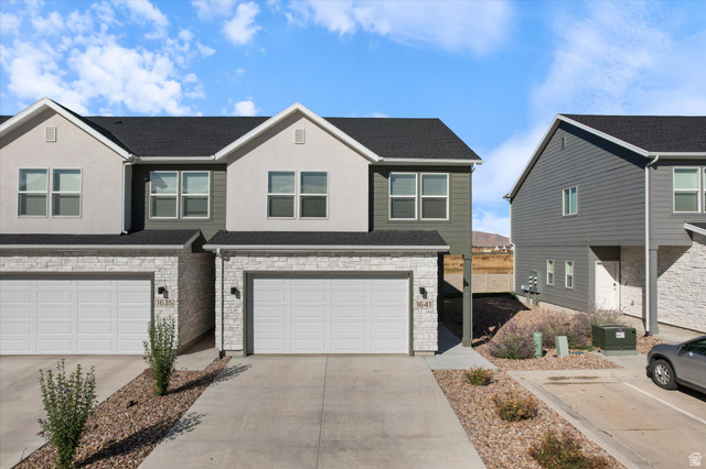 1641 North 840 West Salem, UT 84653 - Photo 2 of 38